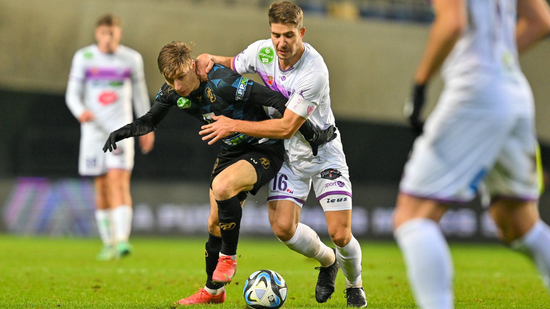 Magabiztos siker a KTE ellen - videó