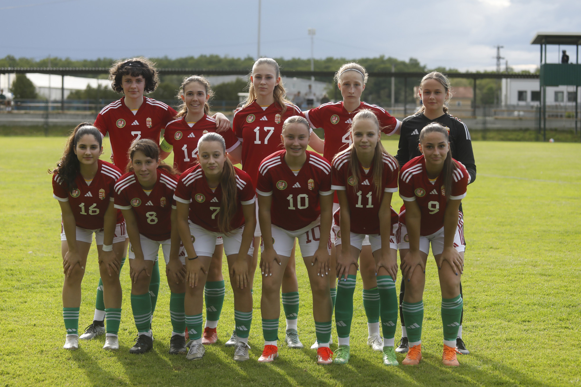 Női U16: Repesztünk a kék-fehérek ellen