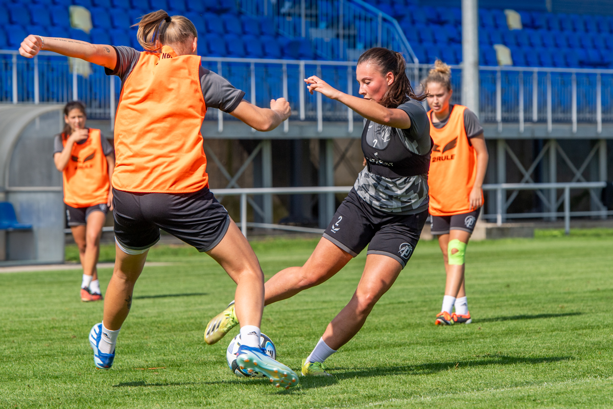 "Egy megújult Astra HFC érkezik hozzánk"